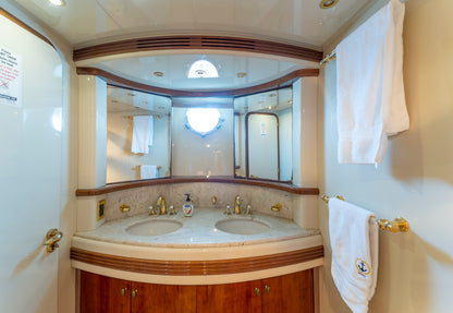 Azimut Grace 80' Yacht