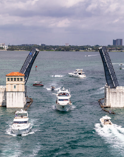 Azimut Grace 80' Yacht