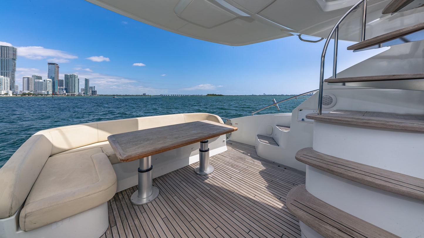 Beneteau 52' Yacht