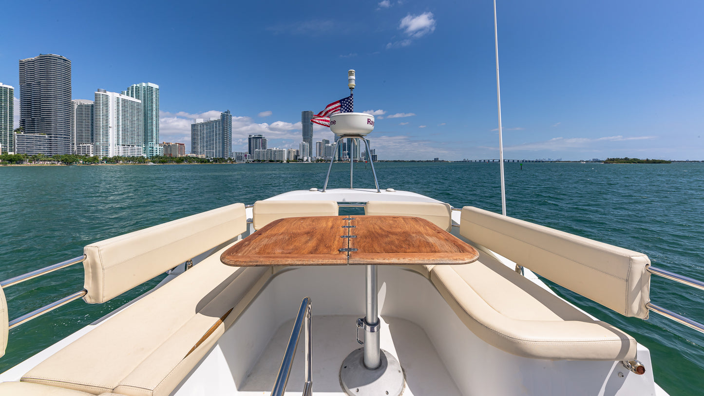 Beneteau 52' Yacht