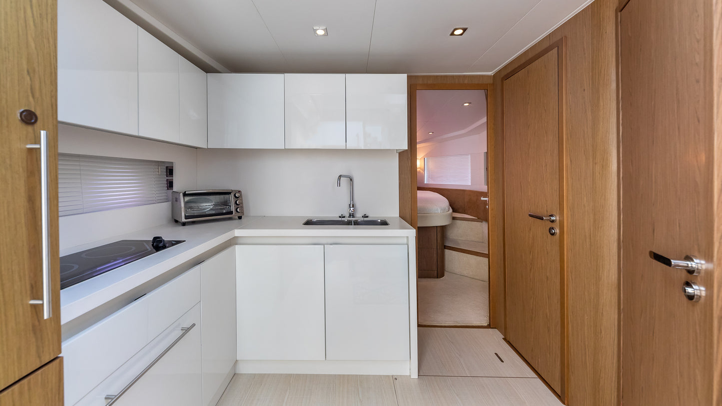 Beneteau 52' Yacht