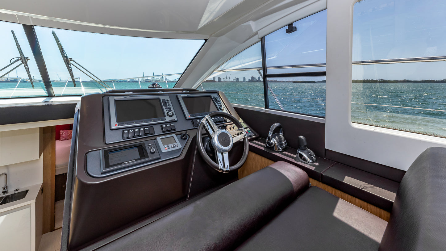 Beneteau 52' Yacht