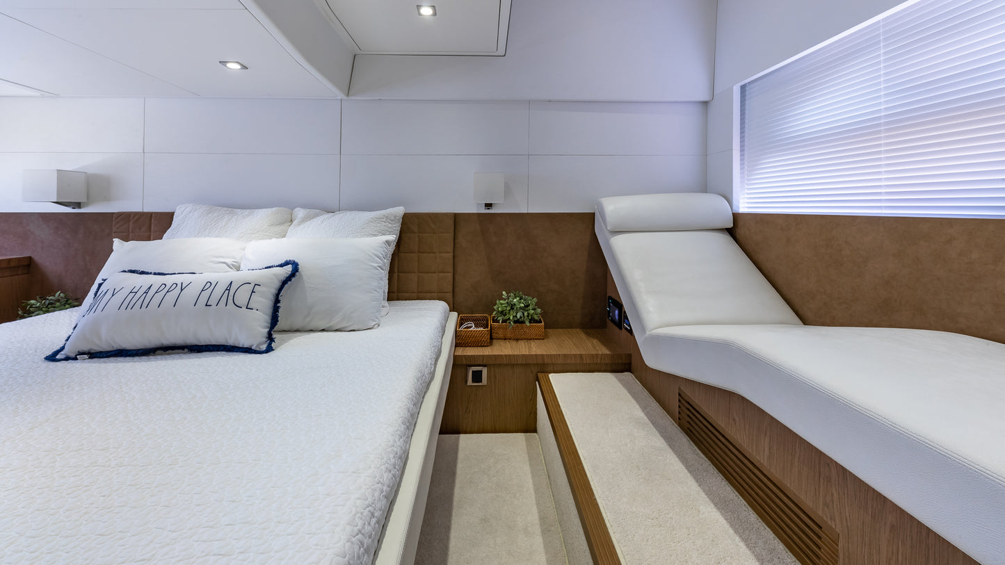 Beneteau 52' Yacht