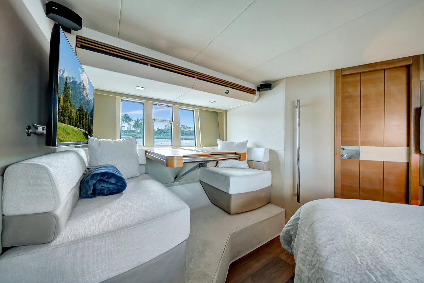 Yate Azimut S 60'