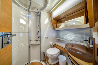 Yate Azimut S 60'