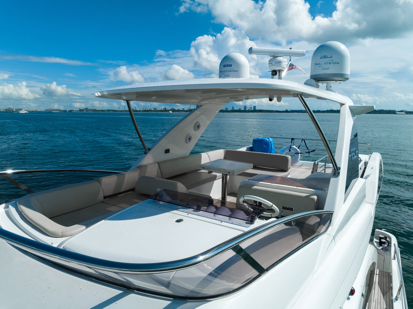 Yate Azimut S 60'