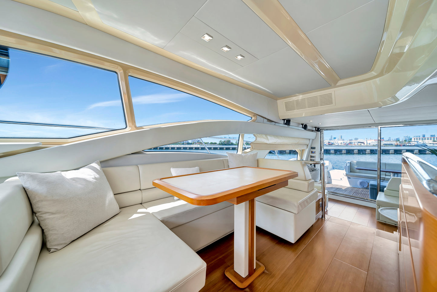 Yate Azimut S 60'