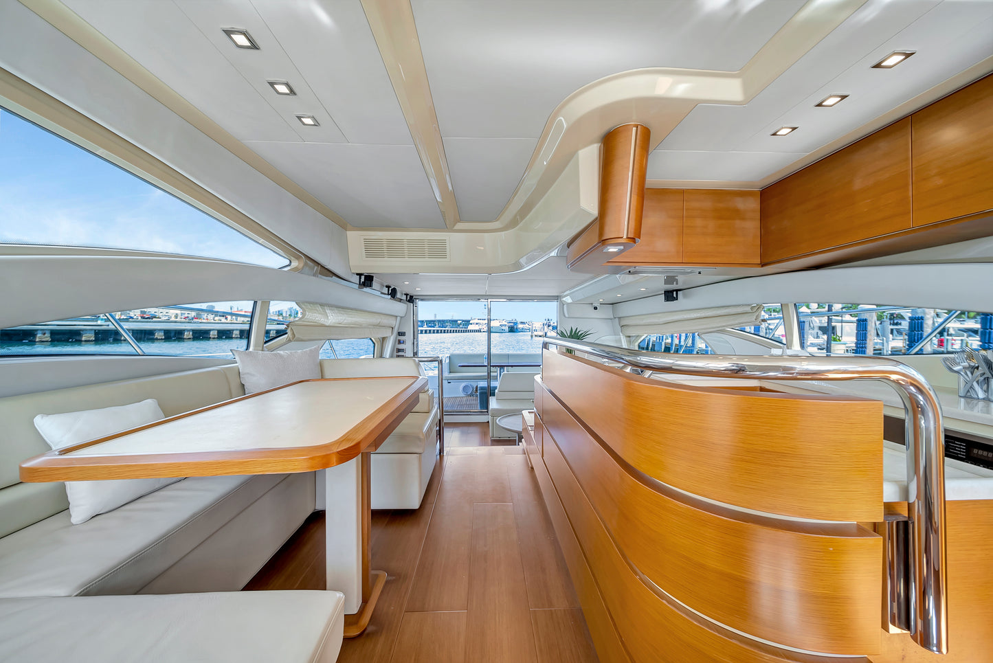 Yate Azimut S 60'