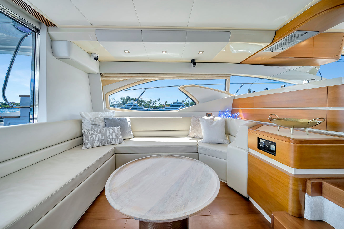 Yate Azimut S 60'