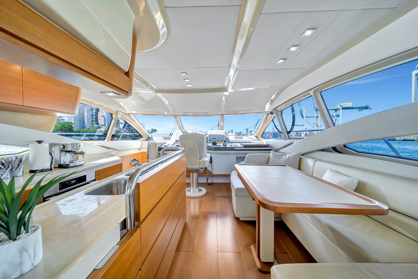 Yate Azimut S 60'