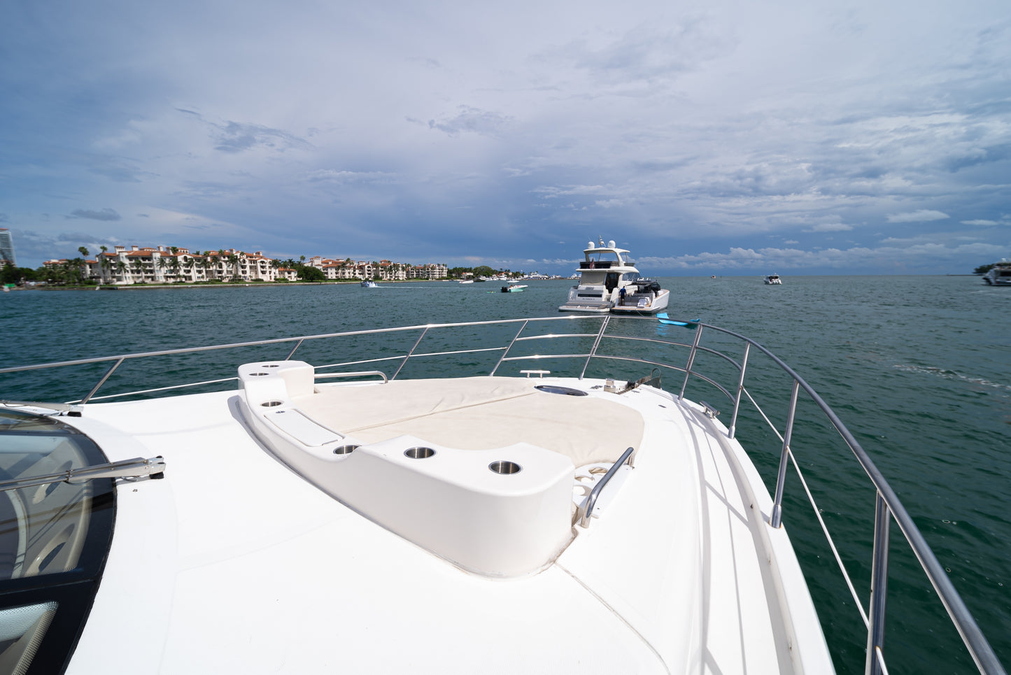 Yate Azimut S 60'