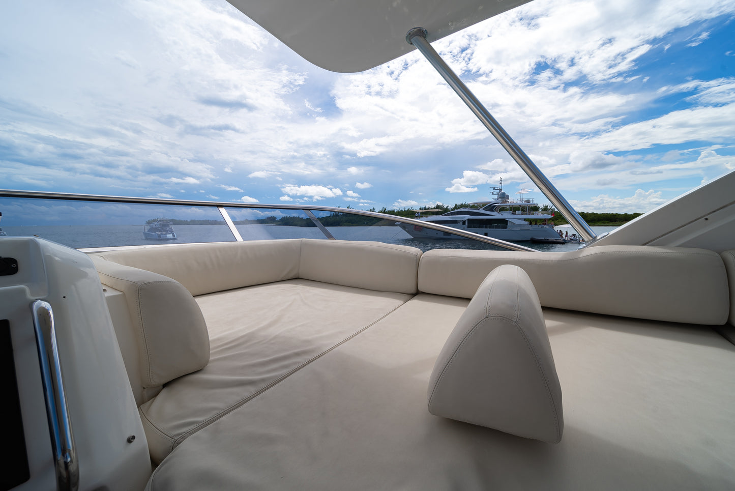 Yate Azimut S 60'