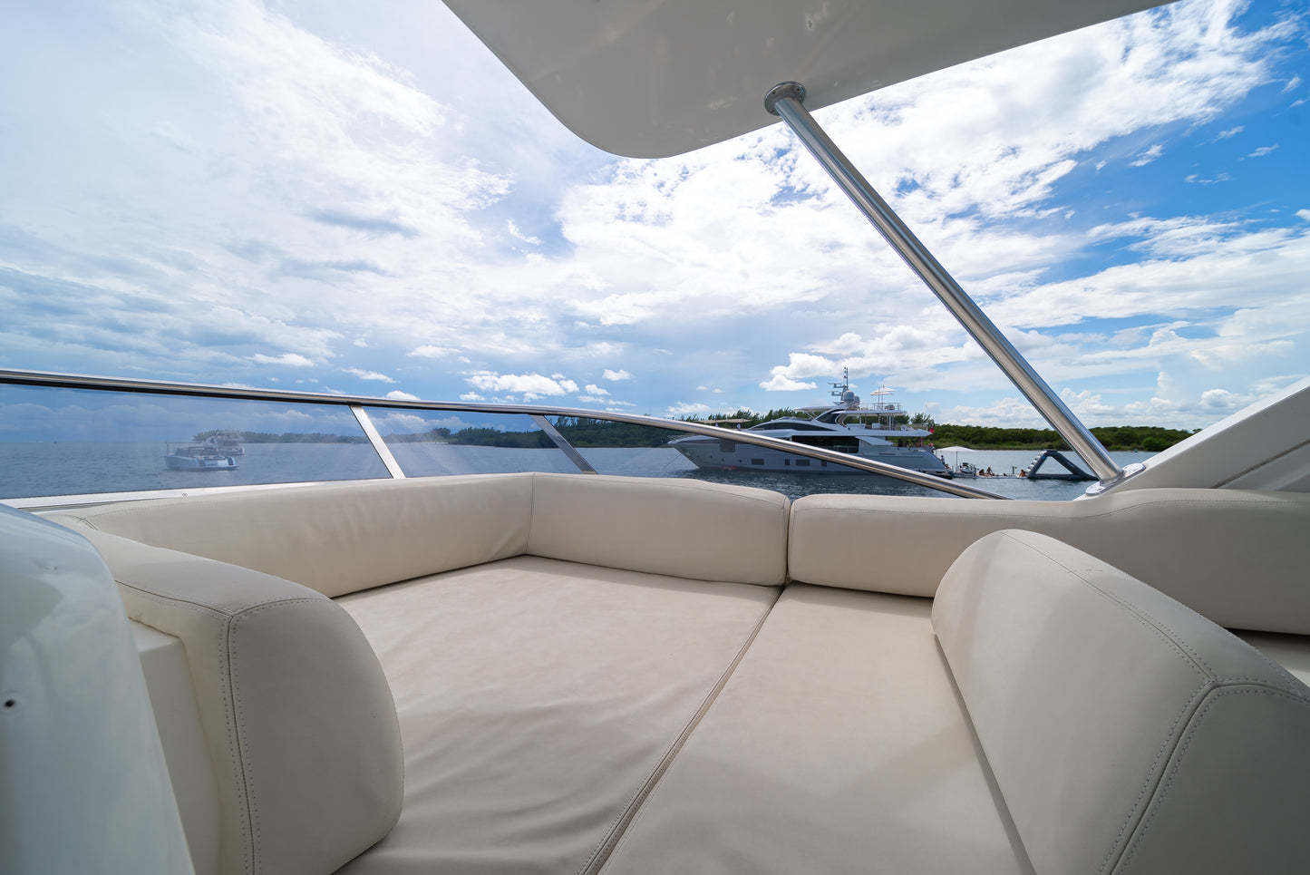 Yate Azimut S 60'