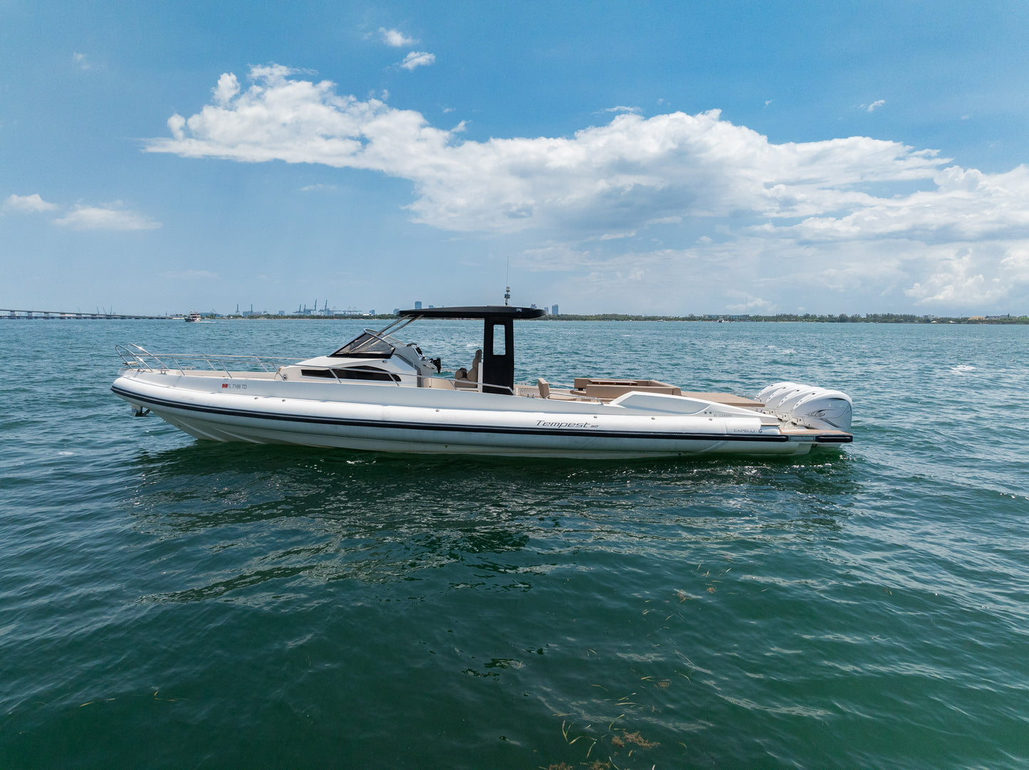 Capelli 51' Yacht