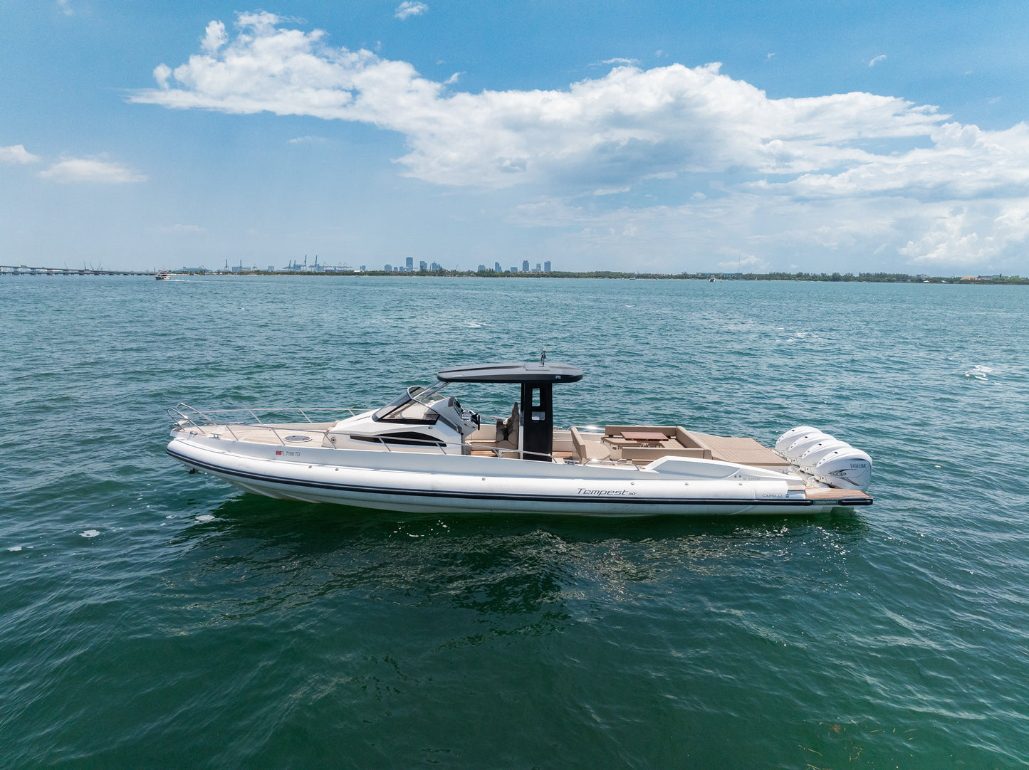 Capelli 51' Yacht