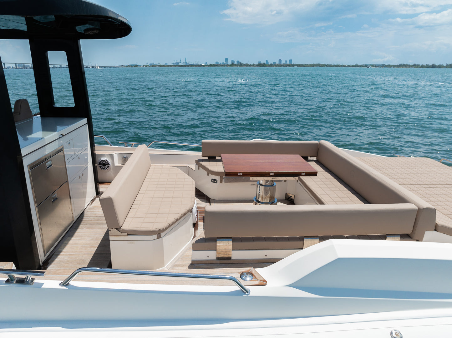 Capelli 51' Yacht