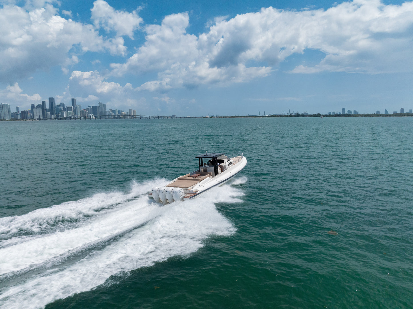 Capelli 51' Yacht