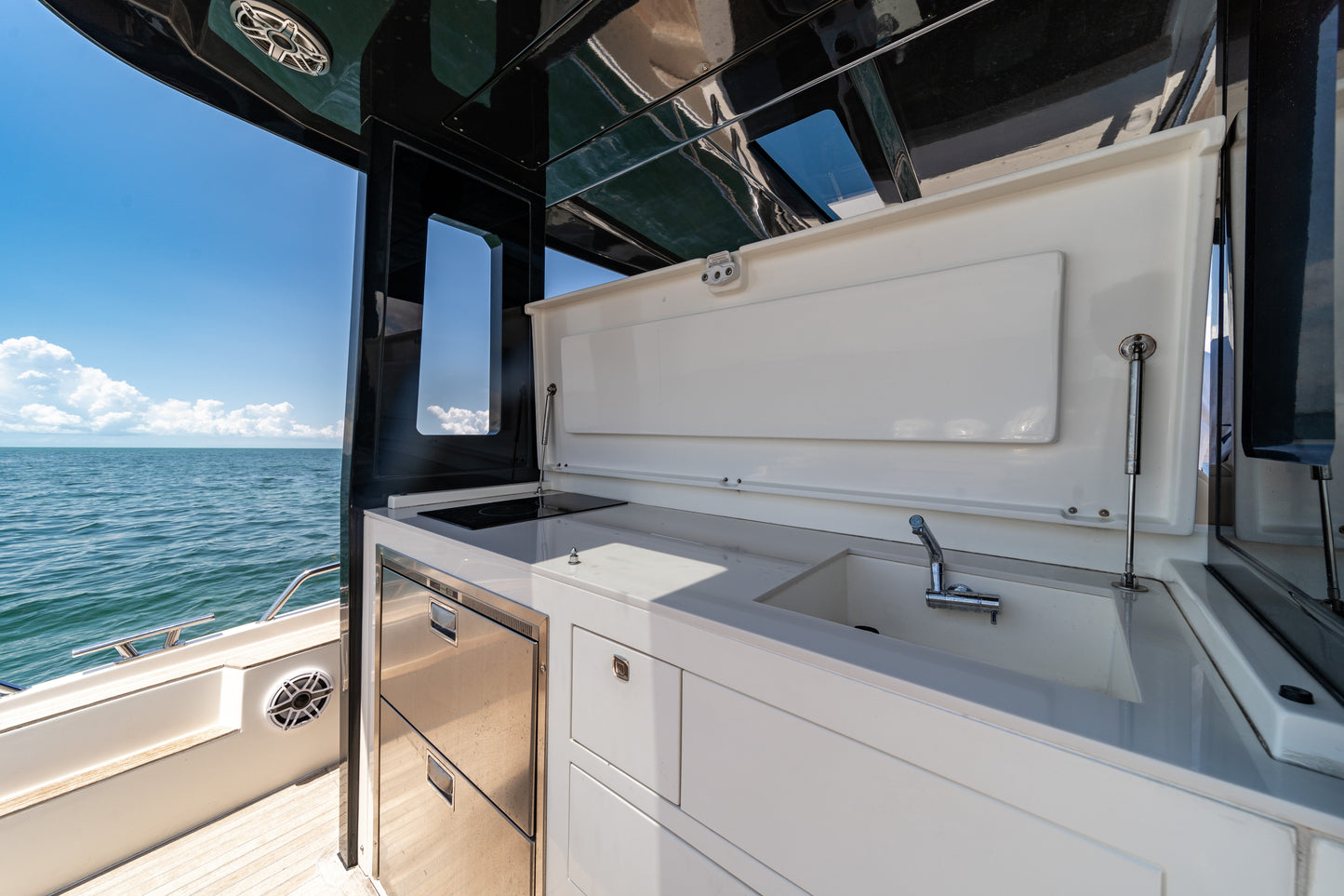 Capelli 51' Yacht