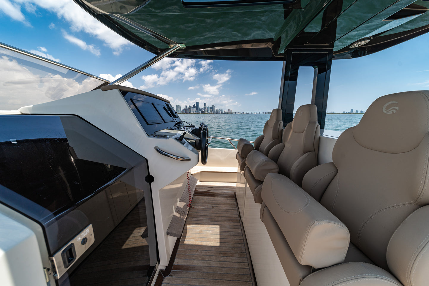 Capelli 51' Yacht