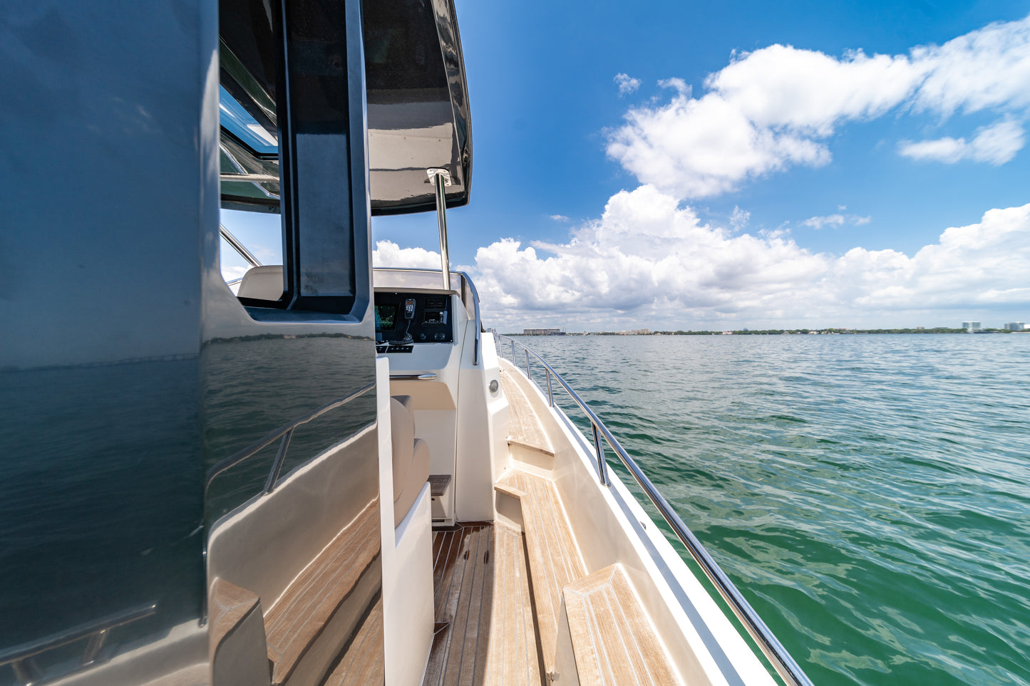 Capelli 51' Yacht