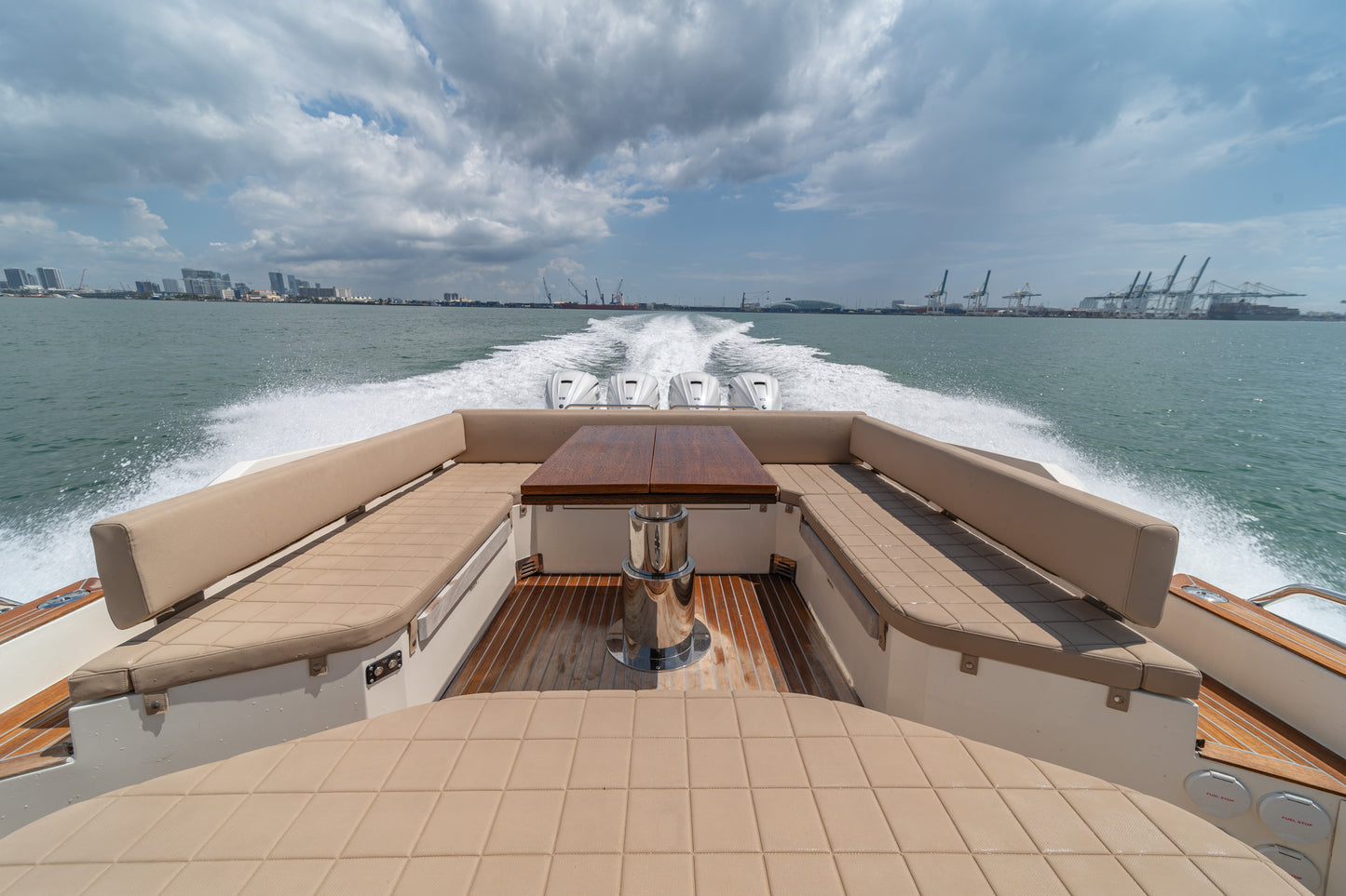 Capelli 51' Yacht