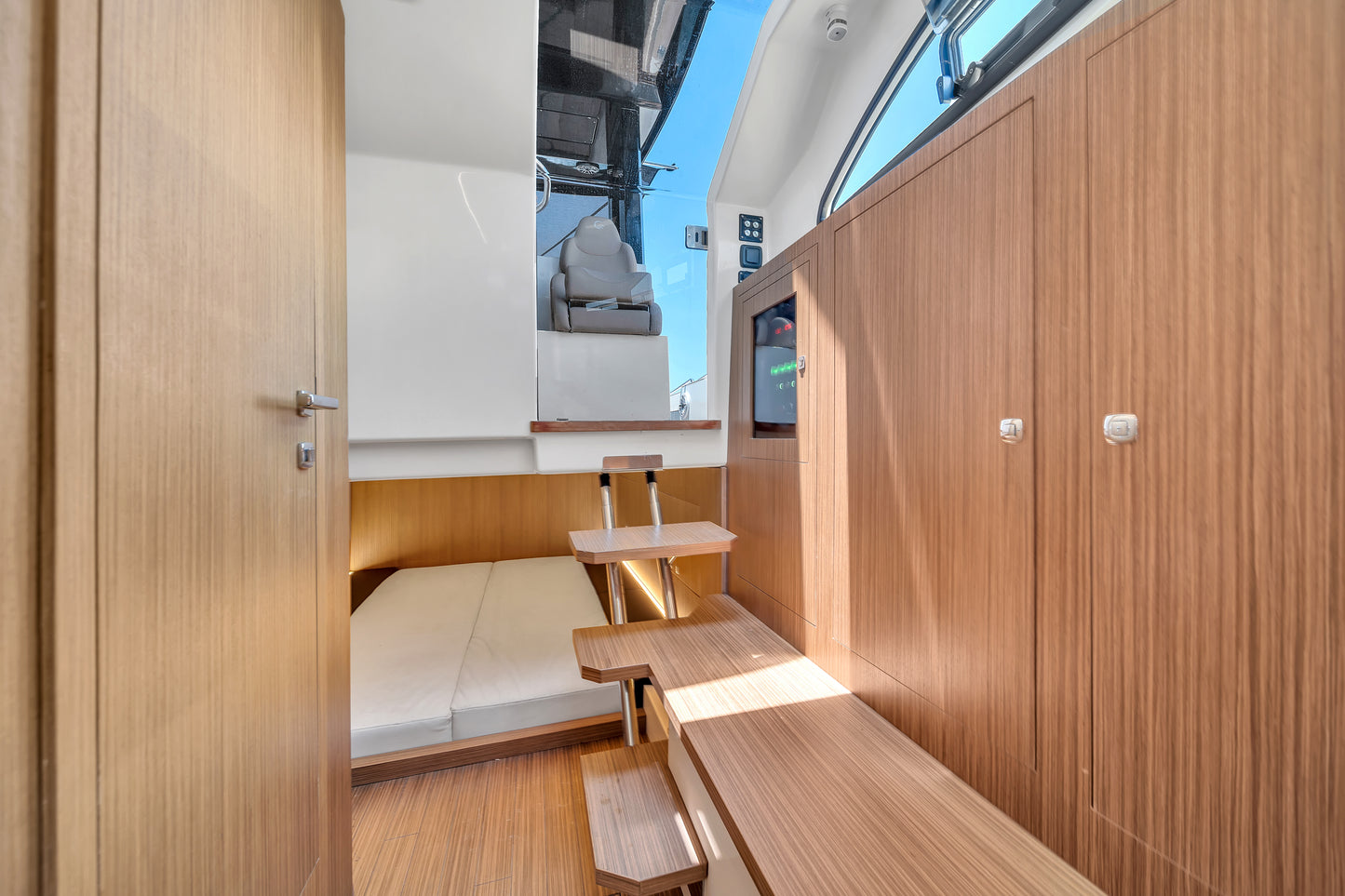 Capelli 51' Yacht