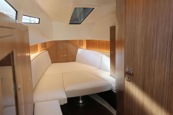 Capelli 51' Yacht
