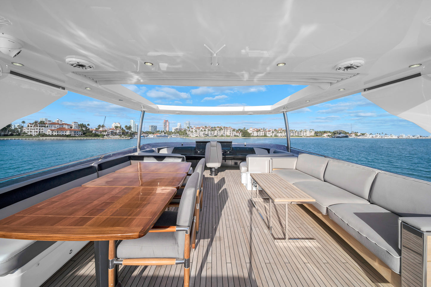 Princess 88' Yacht