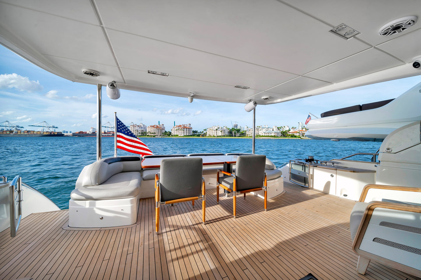 Princess 88' Yacht