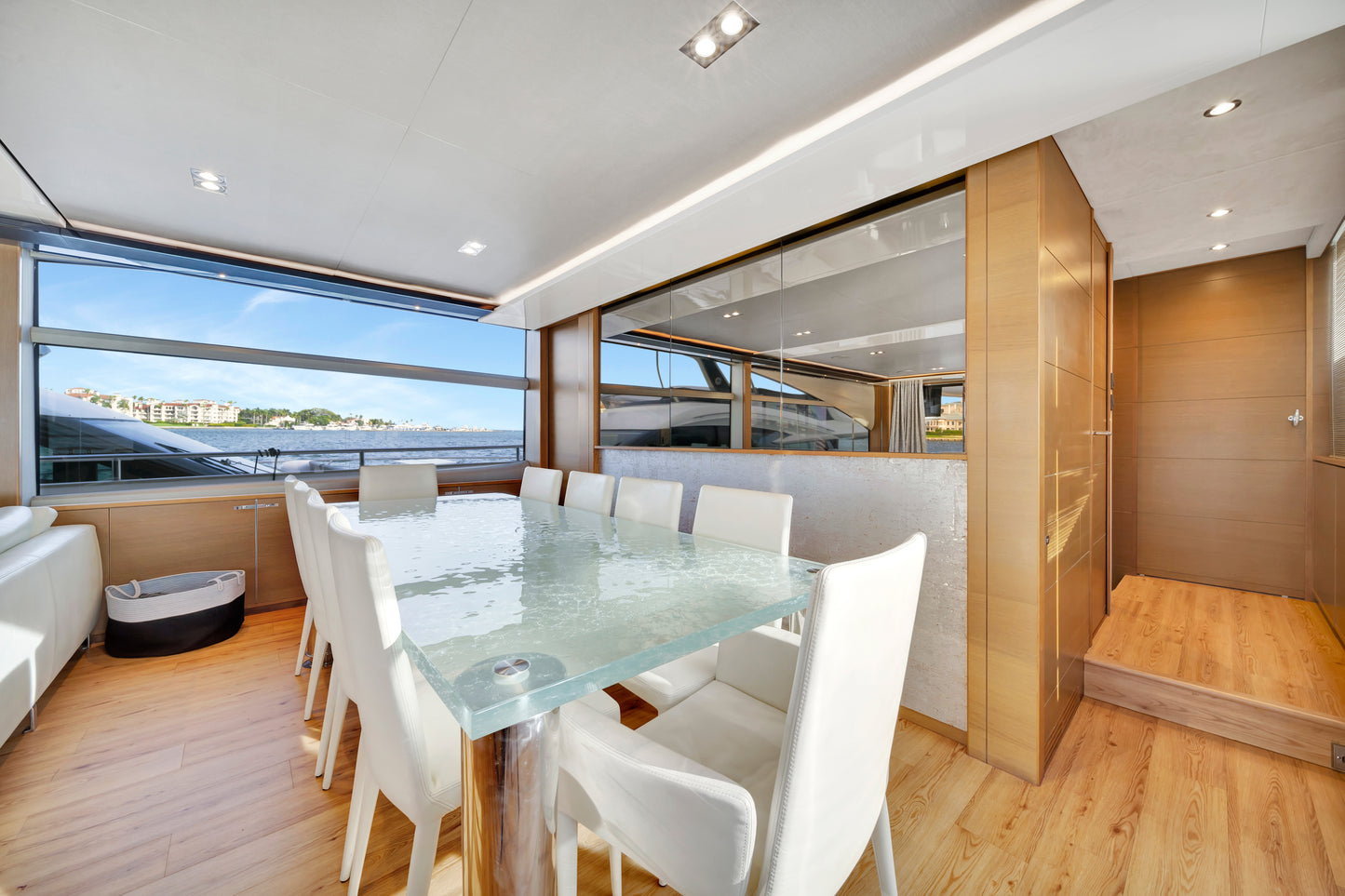 Princess 88' Yacht