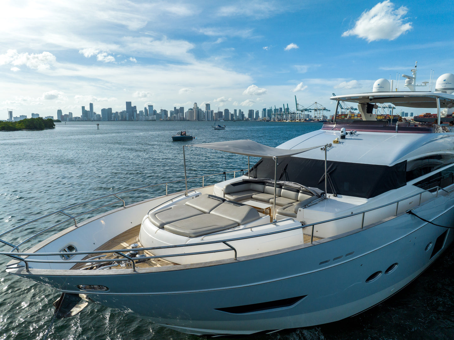 Princess 88' Yacht