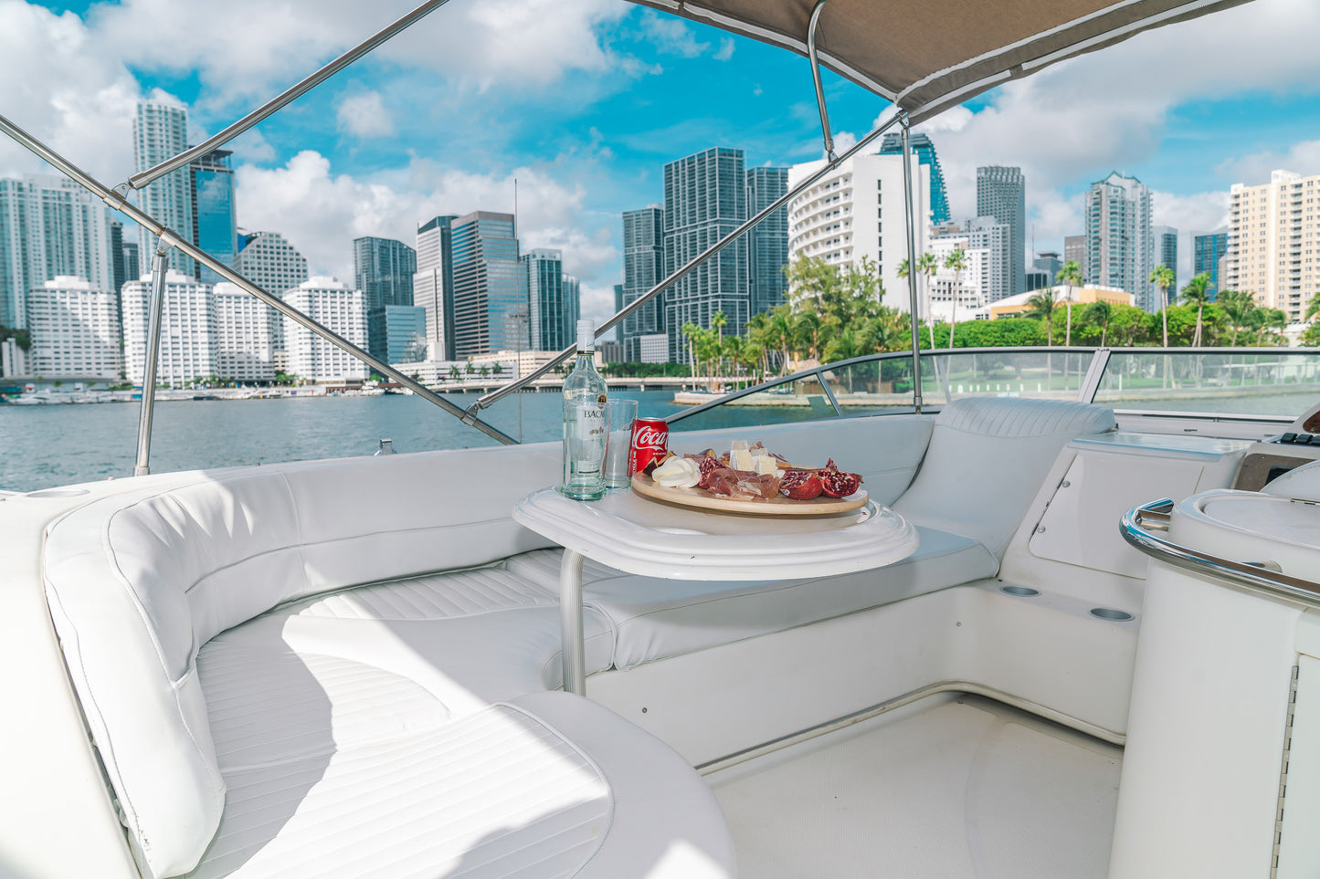 Maxum 50' Yacht