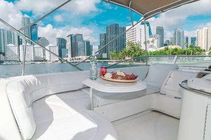 Maxum 50' Yacht