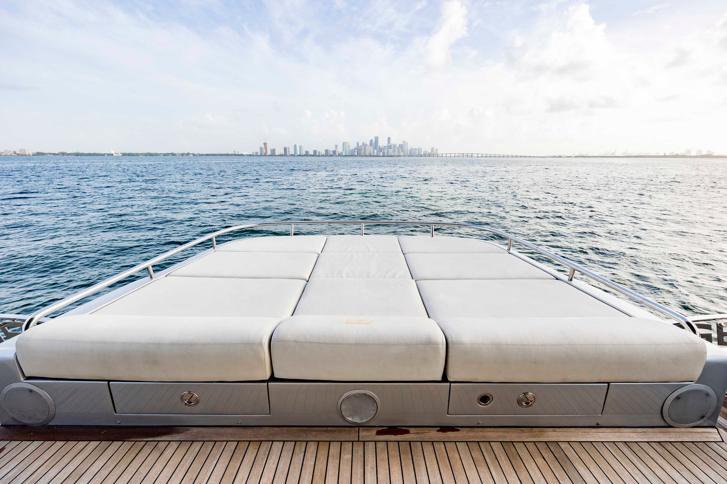 Pershing 92' Yacht