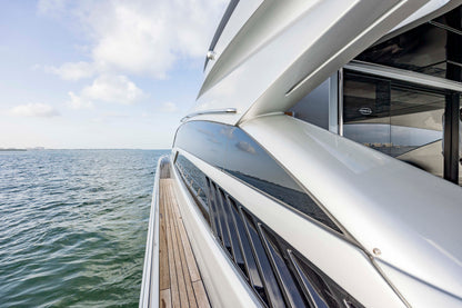 Pershing 92' Yacht