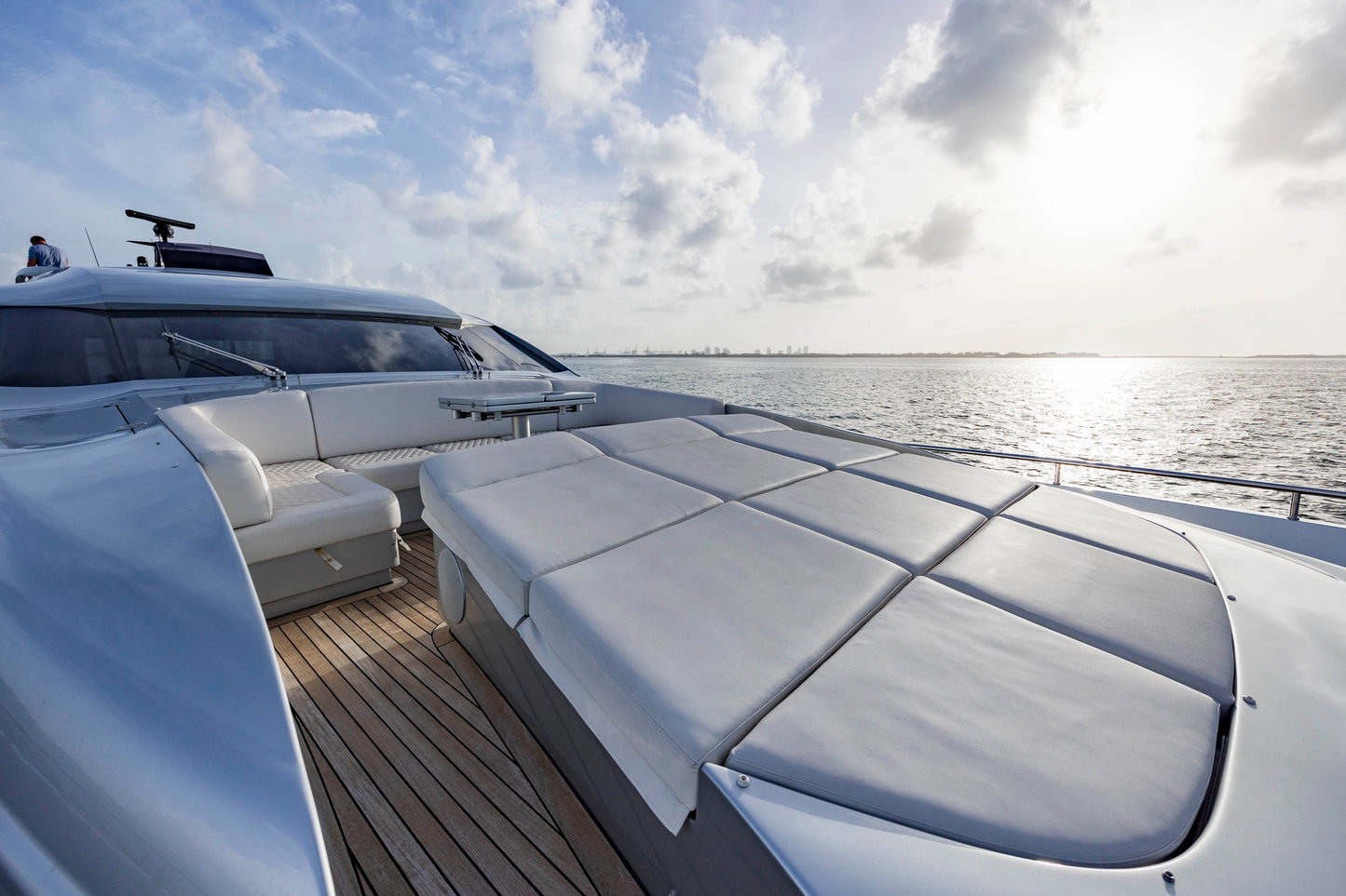 Pershing 92' Yacht