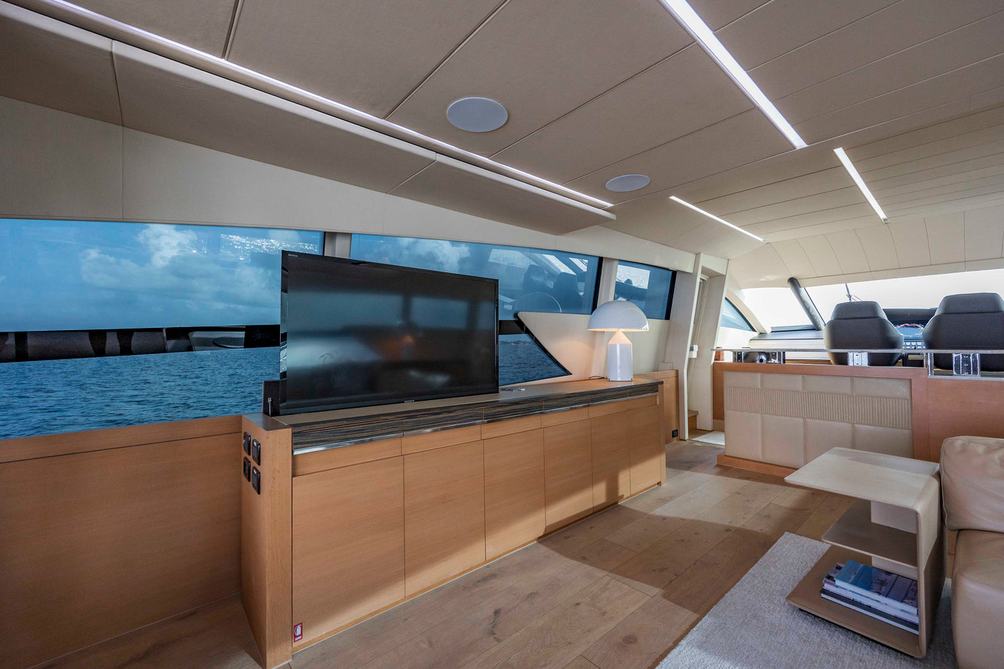 Pershing 92' Yacht