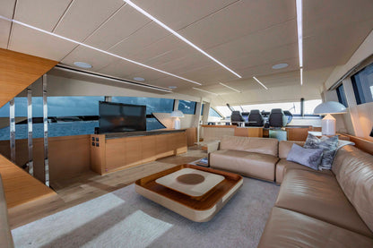 Pershing 92' Yacht