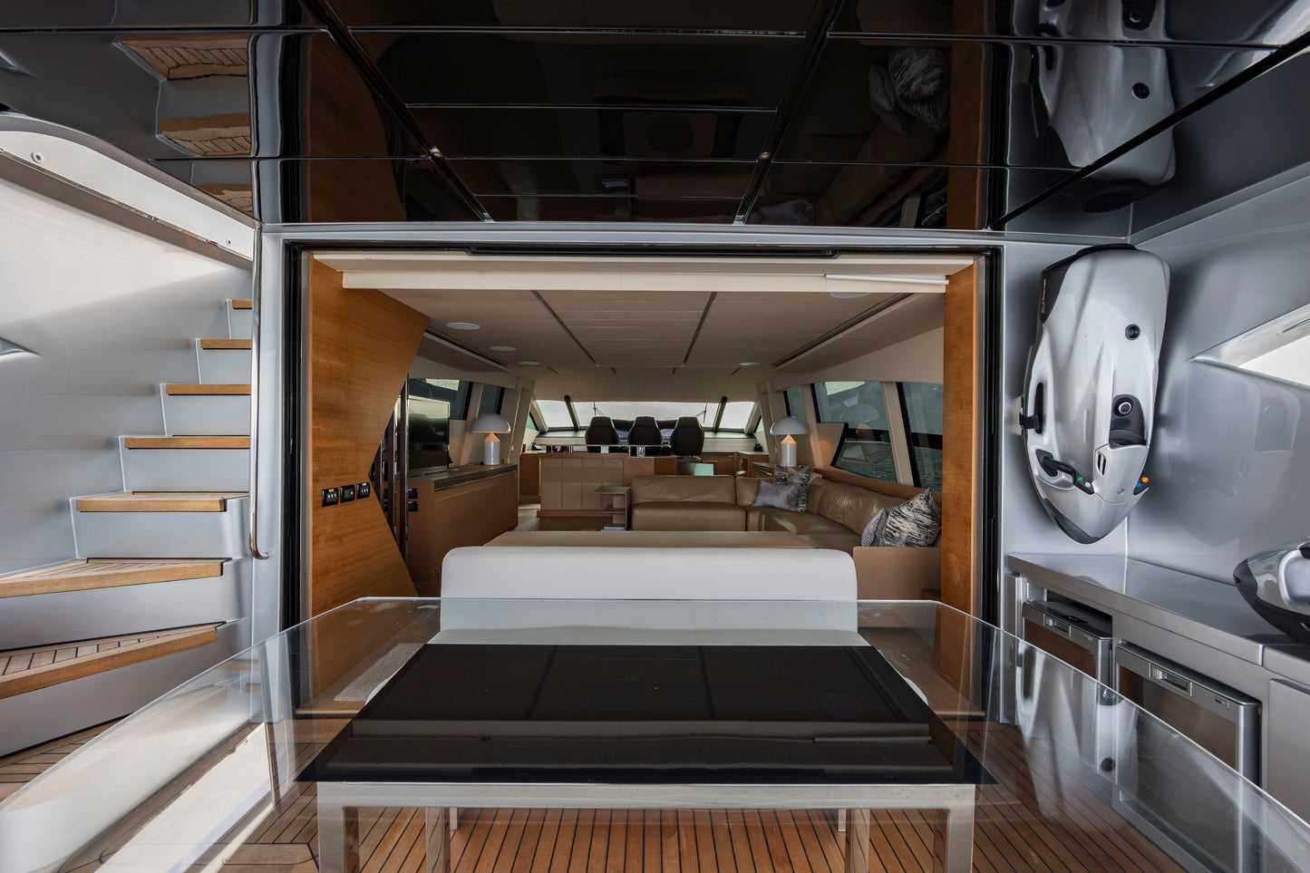 Pershing 92' Yacht