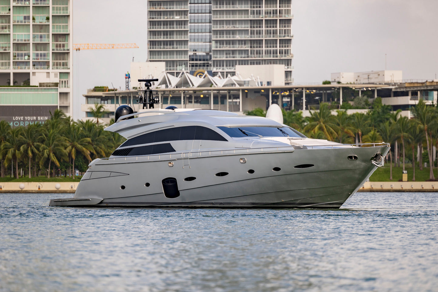 Pershing 92' Yacht