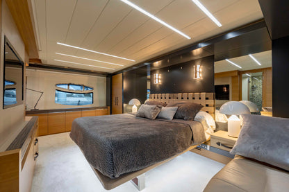 Pershing 92' Yacht