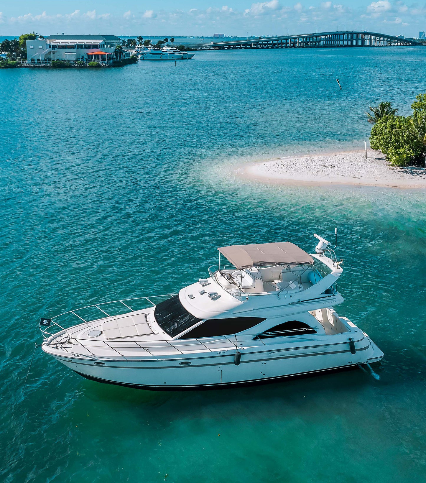 Maxum 50' Yacht