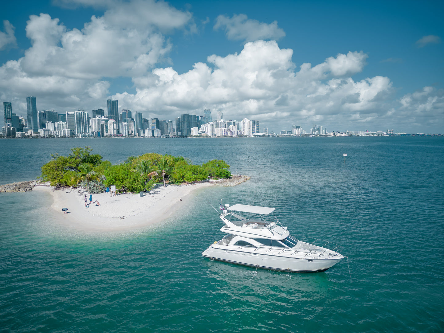 Maxum 45' Yacht