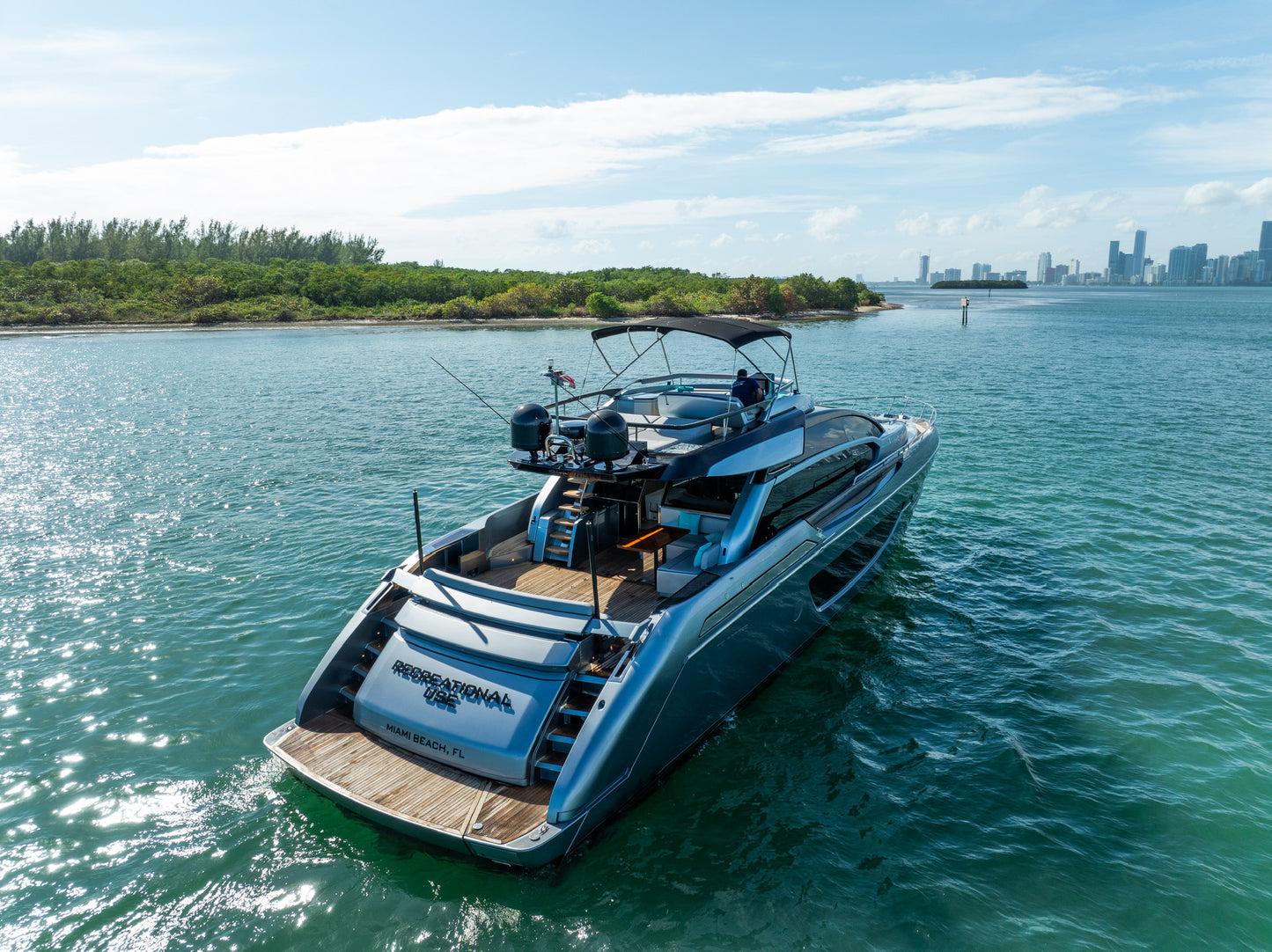 Riva 76' Yacht