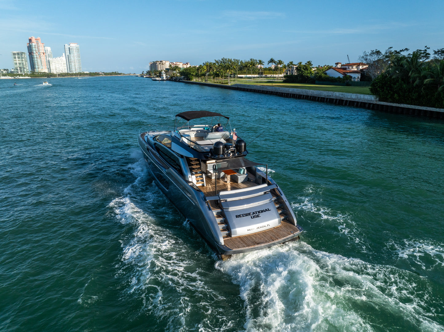 Riva 76' Yacht