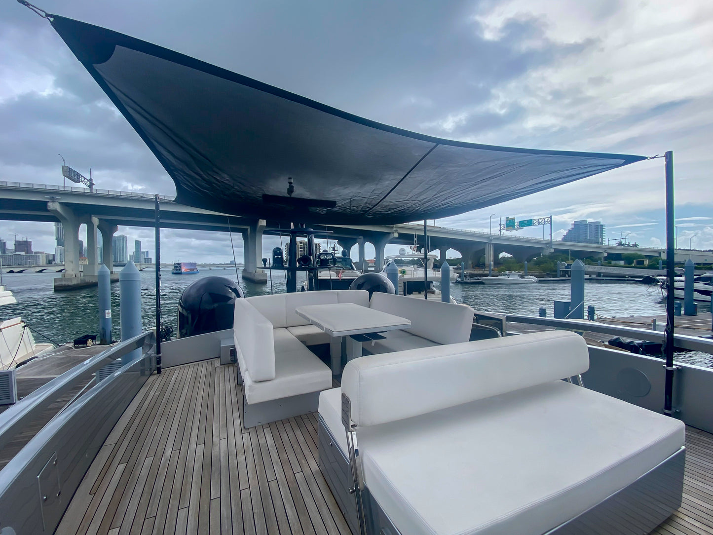 Pershing 92' Yacht