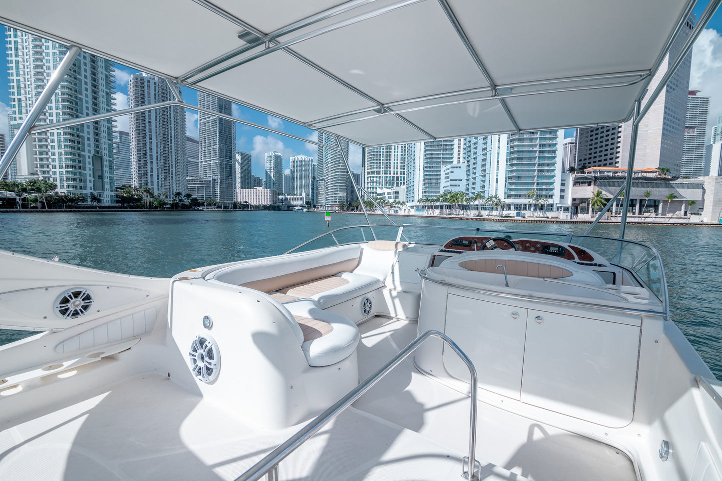 Maxum 45' Yacht