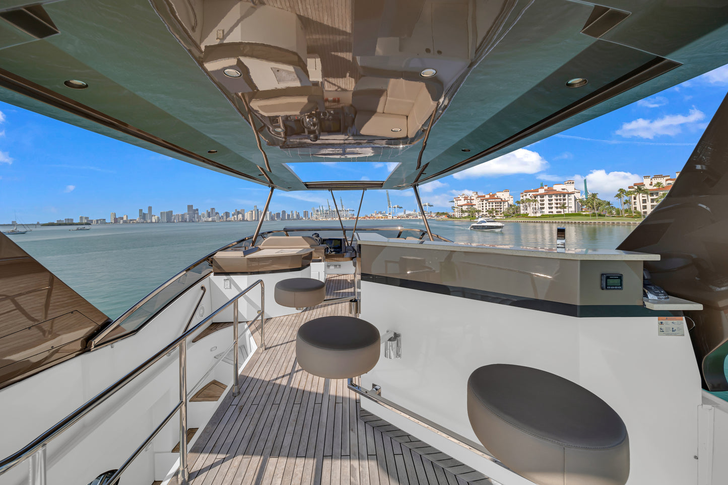 Marquis 66' Yacht