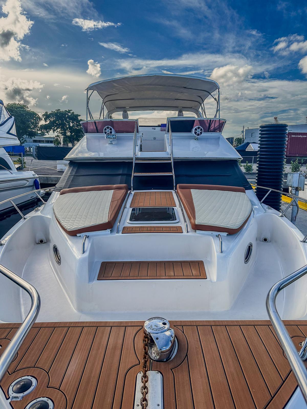 Yate Sea Ray 48'