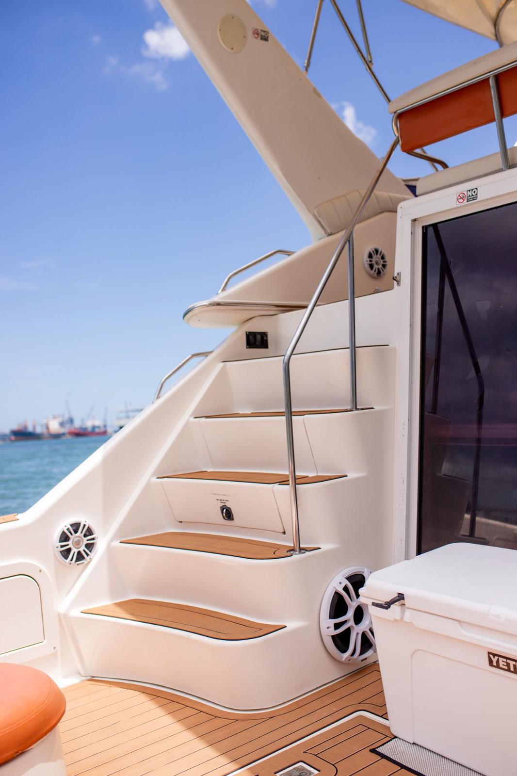 Yate Sea Ray 48'